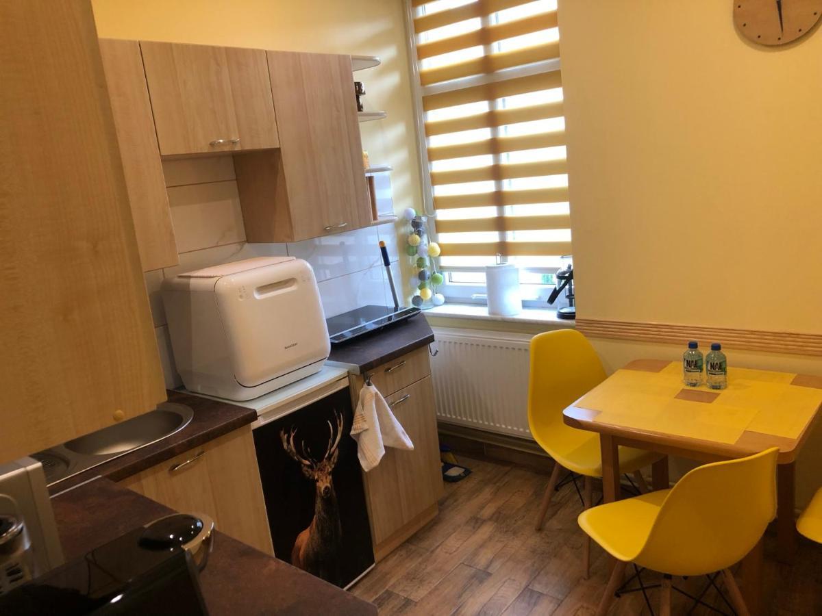 Bibi Apartament Appartamento Jelenia Góra Esterno foto